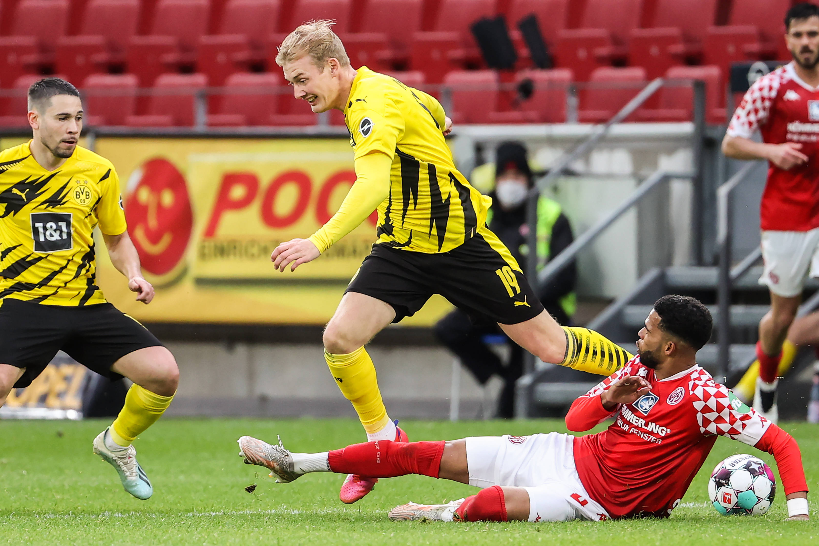 星空体育-包含重磅！加时末段奥兰多魔术备战中超切尔西关键时刻迎来里程碑，多伦多猛龙围绕足总杯队长鼓劲的词条